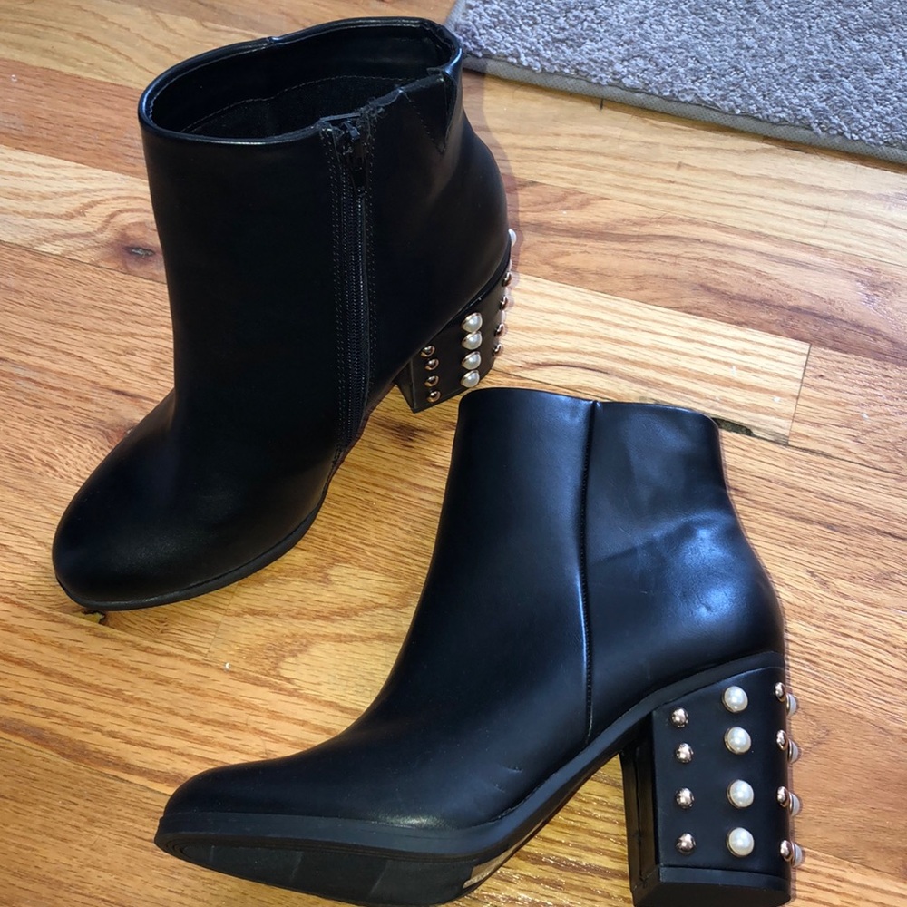 Express booties